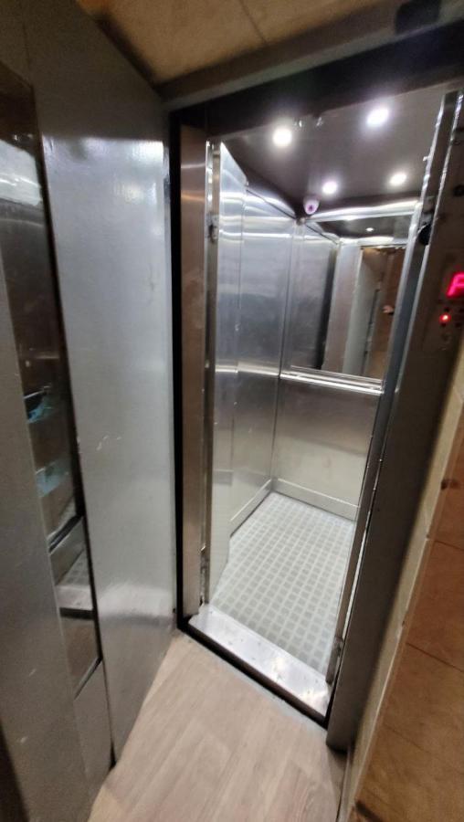 Anastasia Bratianu Apart 24B Beautiful View Self Check From 2 Pm بوخارست المظهر الخارجي الصورة